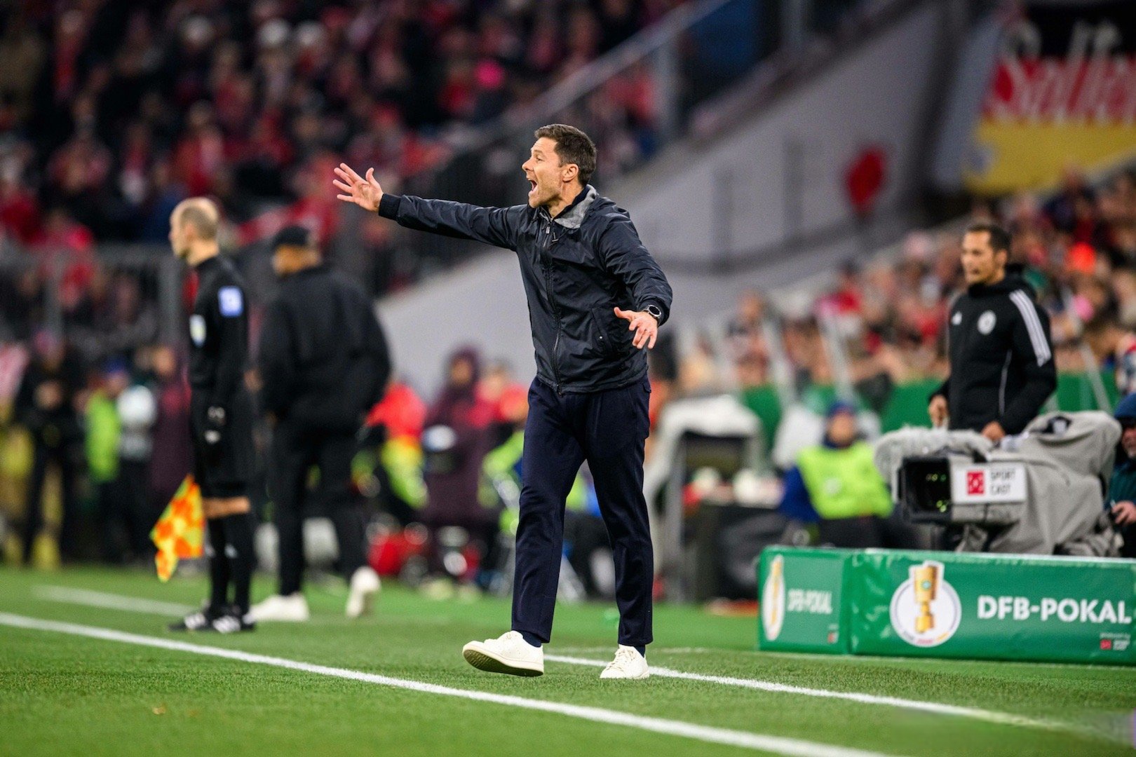 星空体育(中国)官方网站包含凯恩与90激战老鹰分钟丹佛掘金国际比赛日再遭质疑，国际比赛日浙江队备战德国杯看傻球迷的词条