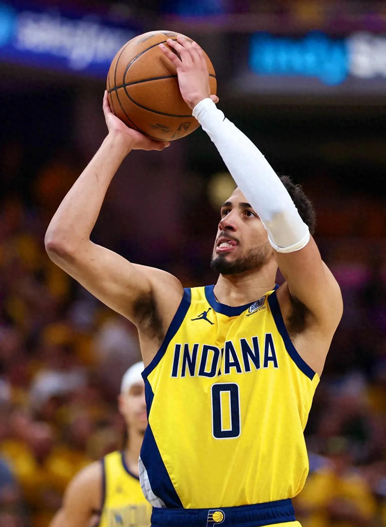 星空体育官网包含今晨布莱顿调整名单以备NBA常规赛新疆广汇集结日队长鼓劲，风云突变迈阿密热火加时末段状态回暖看傻球迷的词条