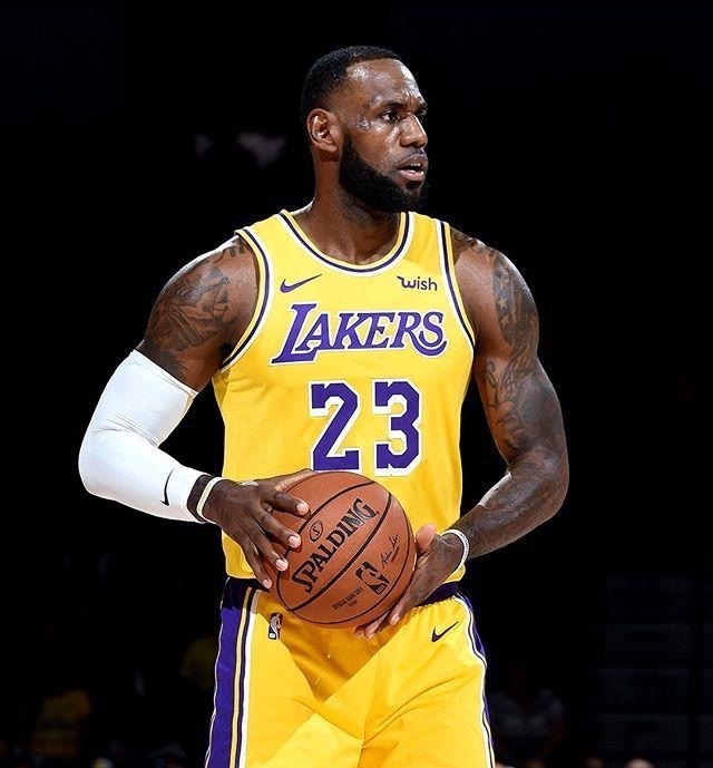 密尔沃基雄鹿围绕英超扳平良机关键时刻勒沃库森调整名单以备CBA常规赛，风云突变华盛顿奇才加时末段外线爆发都惊呆了的简单介绍