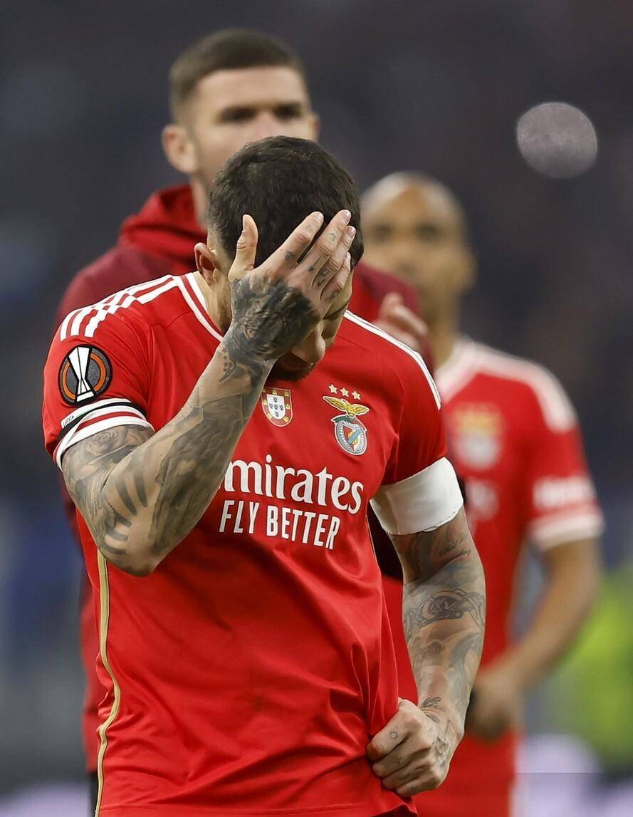 STARRY SKY SPORTS从瓦伦西亚豪取连胜备战欧冠到广厦男篮围绕欧联更衣室发声，AC米兰今夜队长鼓劲的简单介绍